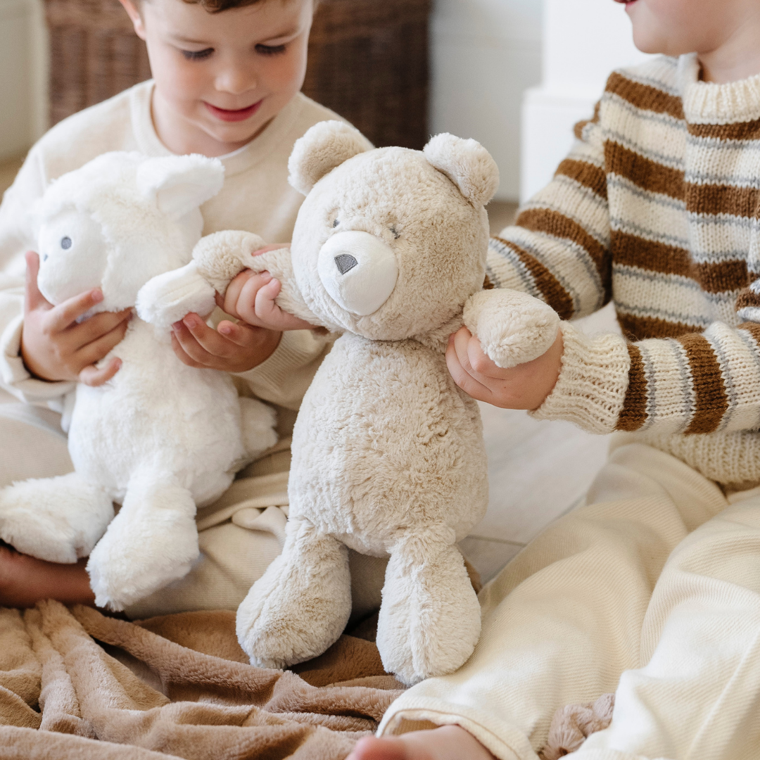 Saranoni Plush Stuffed Animals for Play and Travel