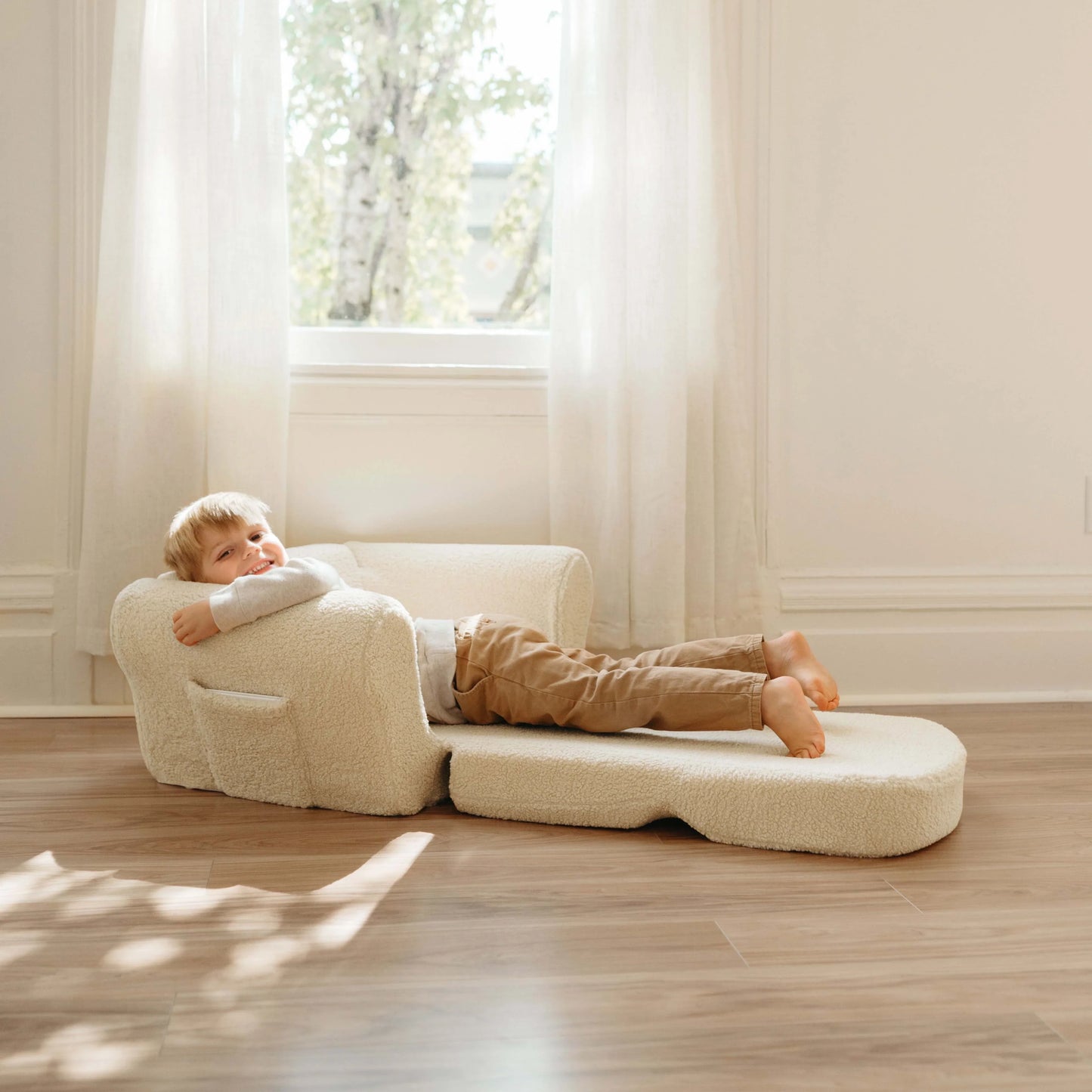 Tiny Land® Afternoon Couch Cream Kids Chair