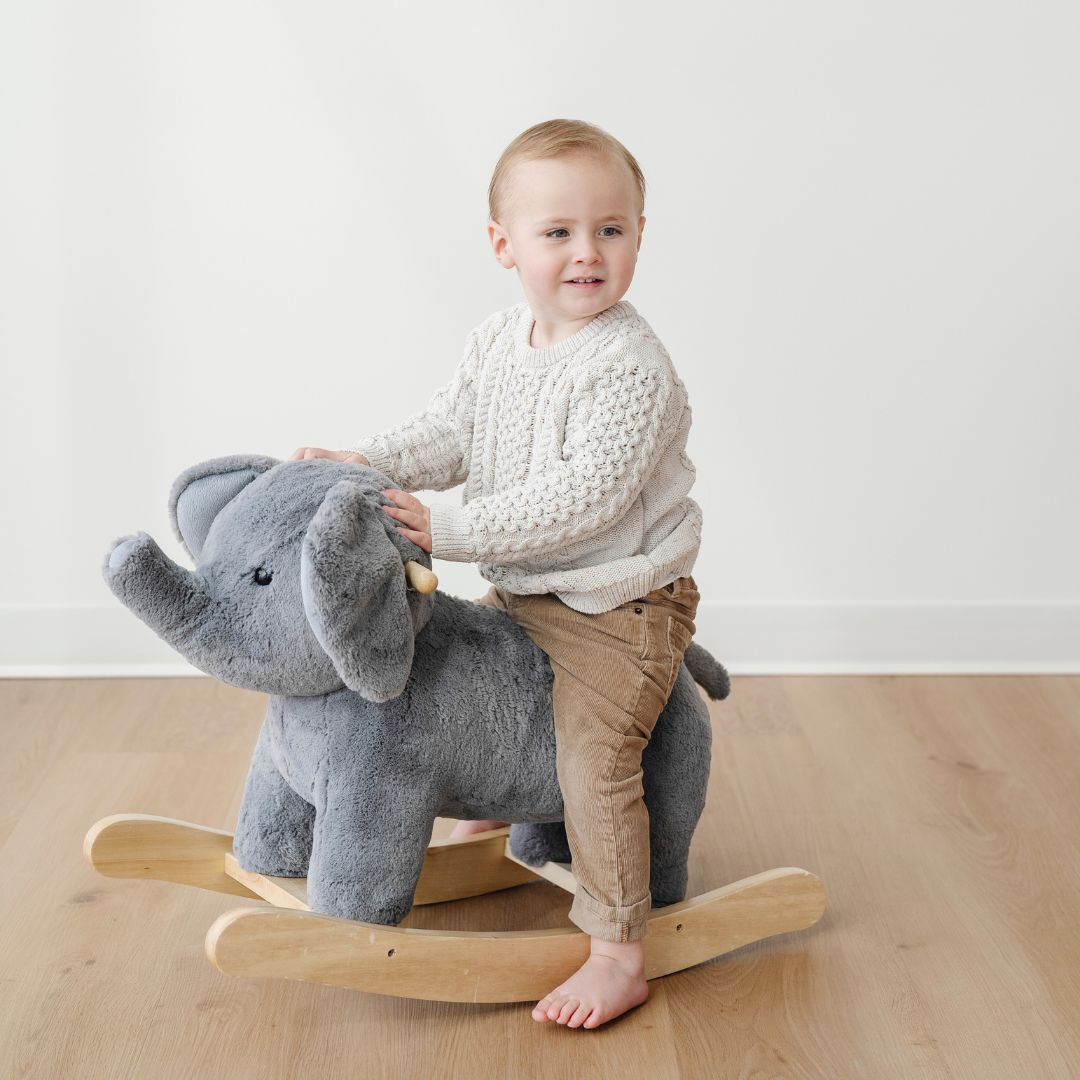Saranoni Stuffed Animal Rockers with Wooden Base