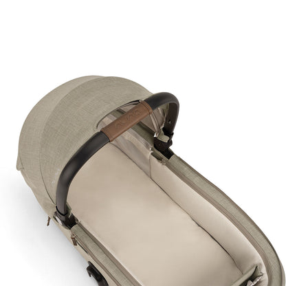 Nuna DEMI Next Bassinet + Stand