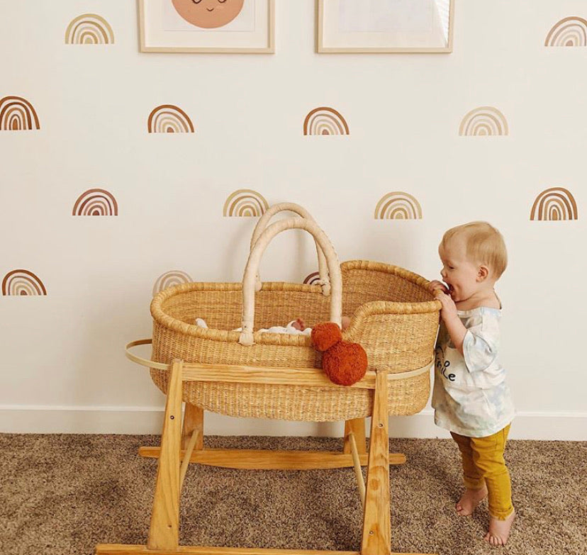 Cream Handle Moses Basket